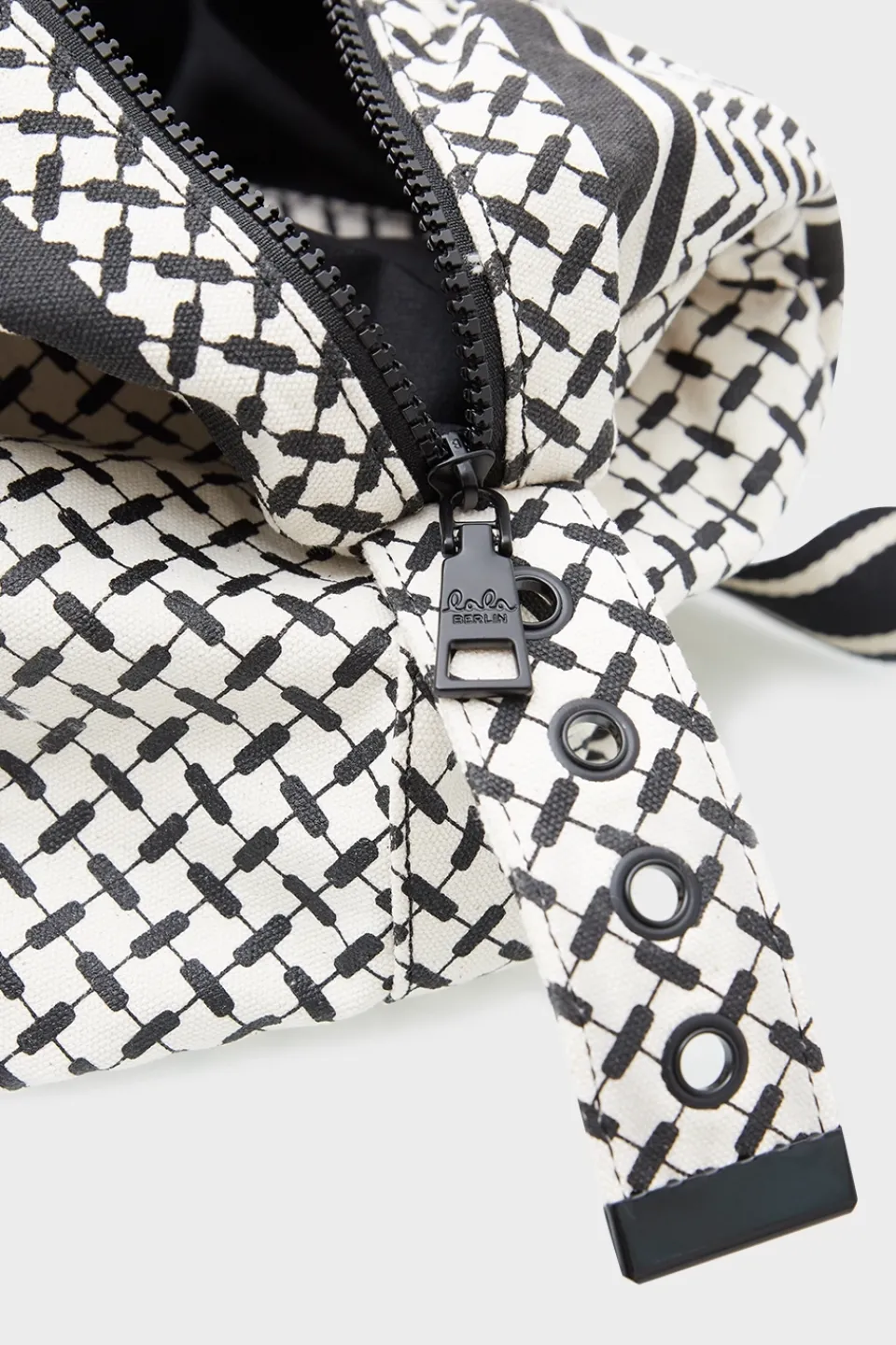 Lala Berlin Small Bag Muriel canvas heritage off white/black heritageoffwhite/black Cheap