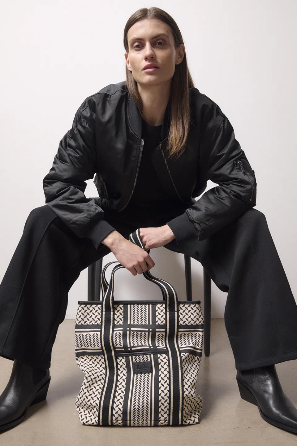 Lala Berlin Tote Carmela 2.0 canvas heritage stripe black heritagestripeblack Best